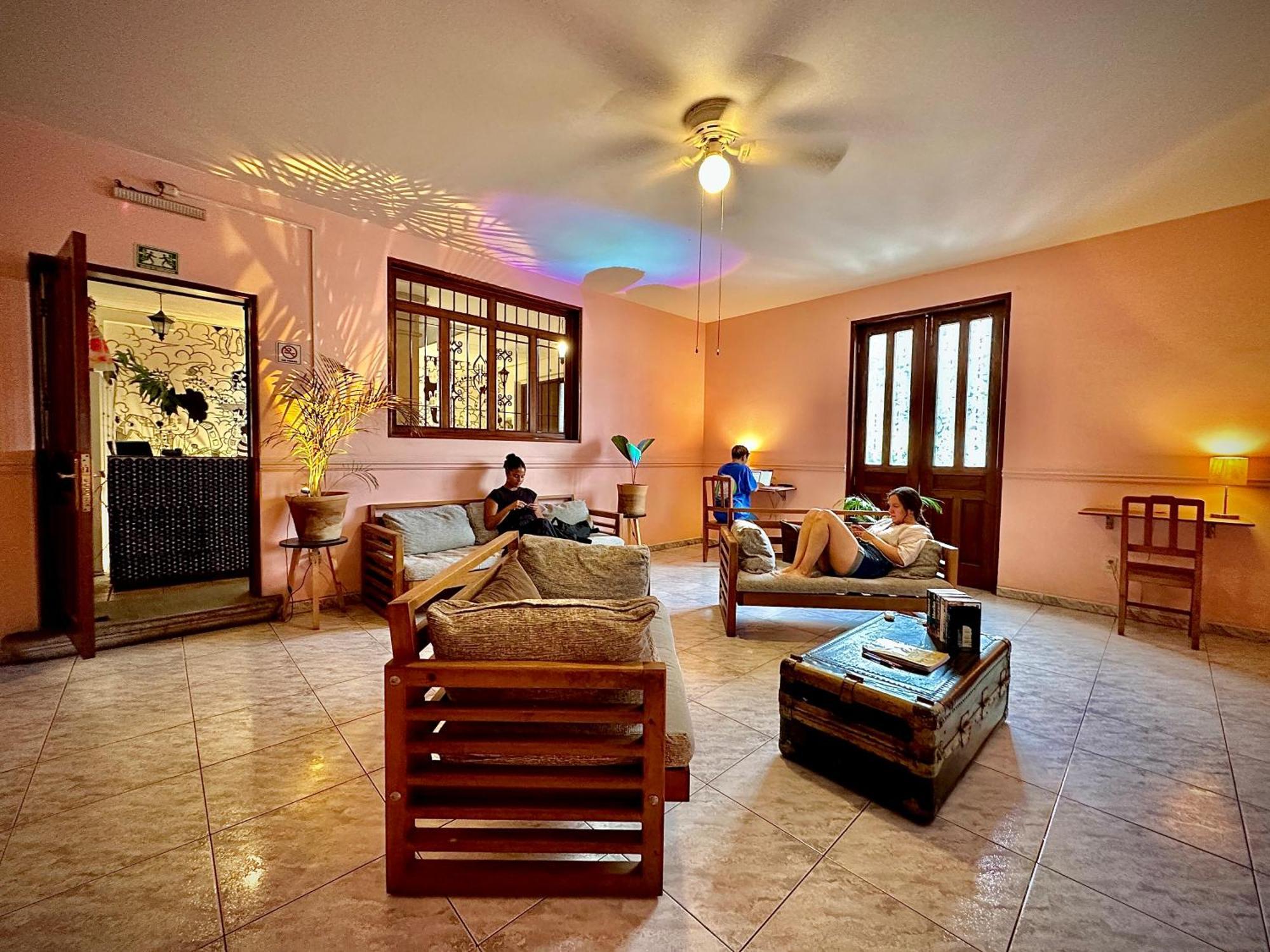 Hostal Central Oaxaca Екстер'єр фото
